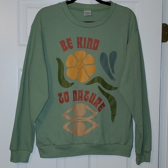 DESERT Dreamer Be Kind to Nature crewneck graphic sweatshirt - Picture 1 of 3